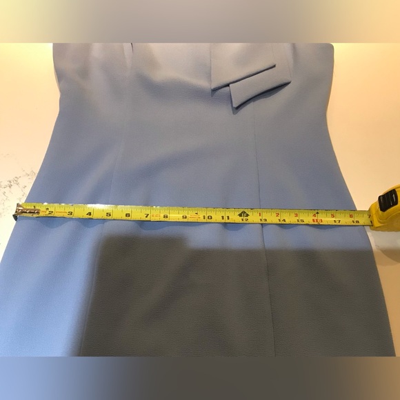 Dress - Picture 7 of 8